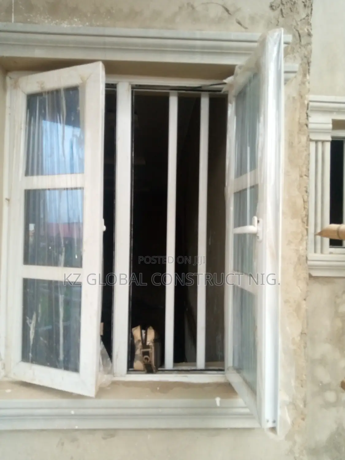 Aluminum Casement Window With Inner Burglary and Net