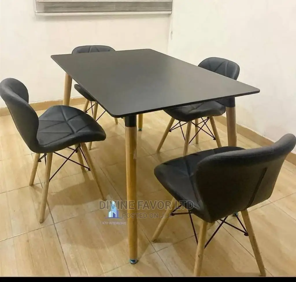 Dinning Table With Four Dinning Chairs