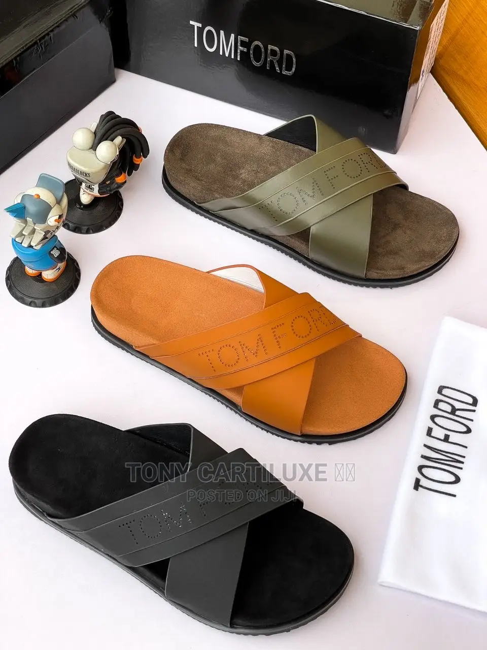 *Versace Slides*
