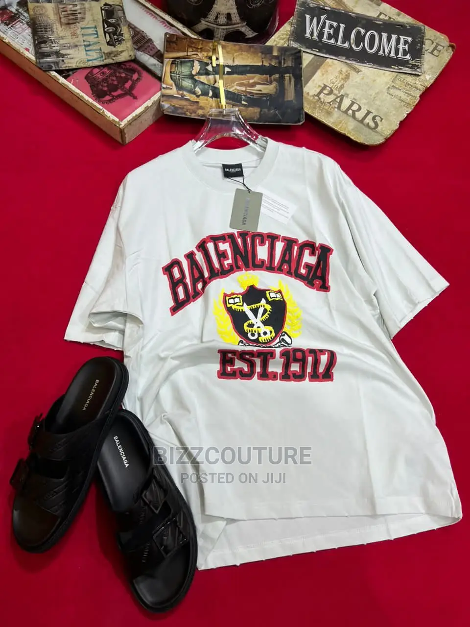 Original BALENCIAGA T-Shirts Available in Store
