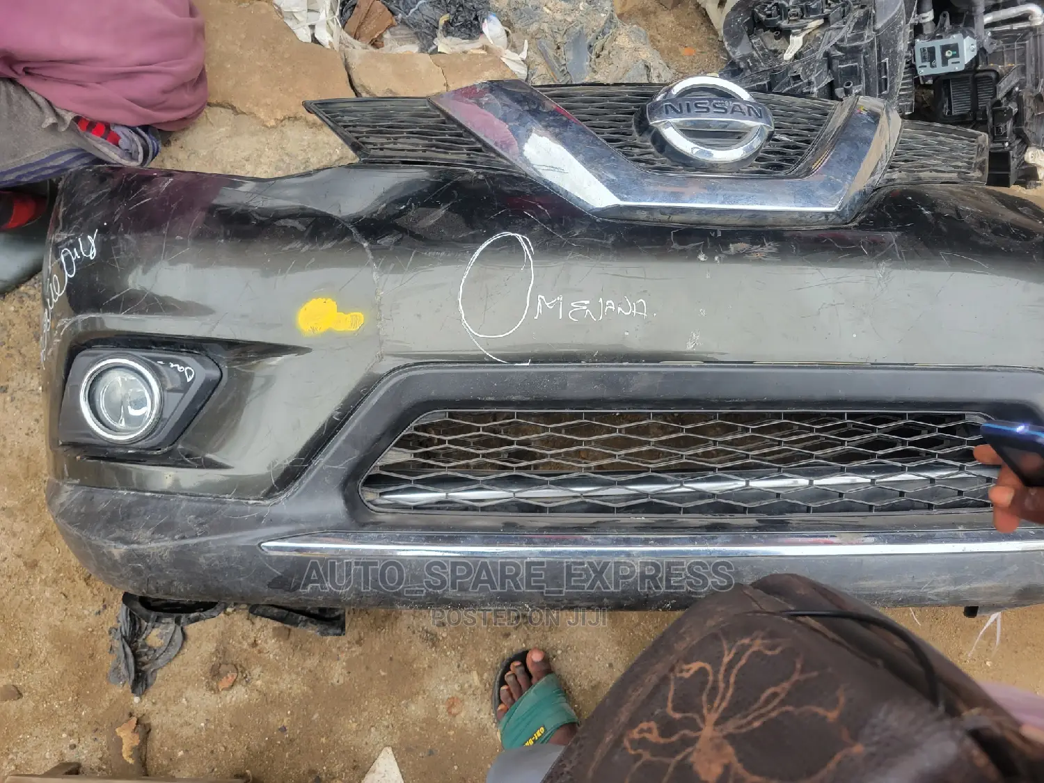 Nissan Rogue 2015 Bumper