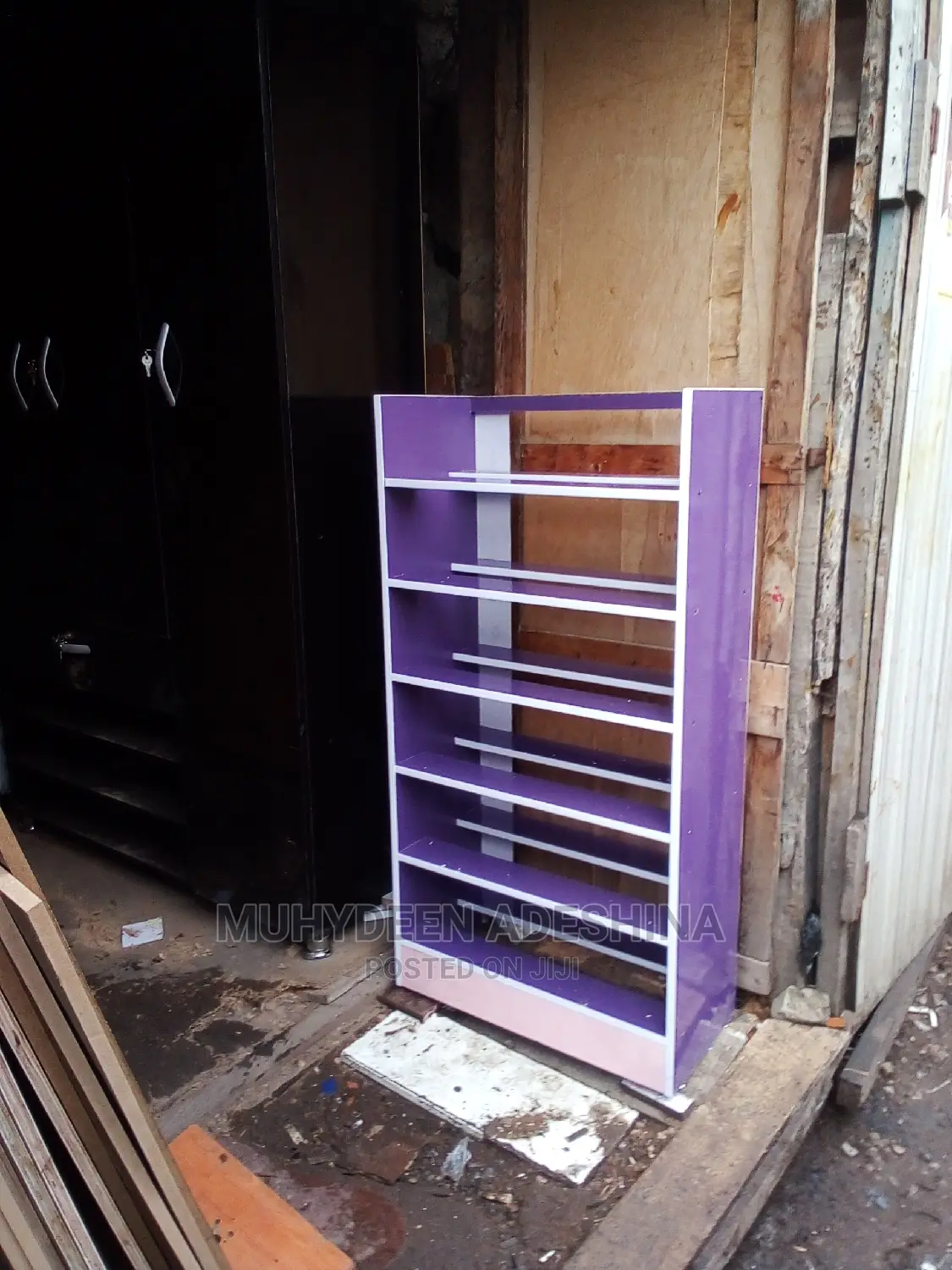 2ft by 4ft Furniture Shoe Rack