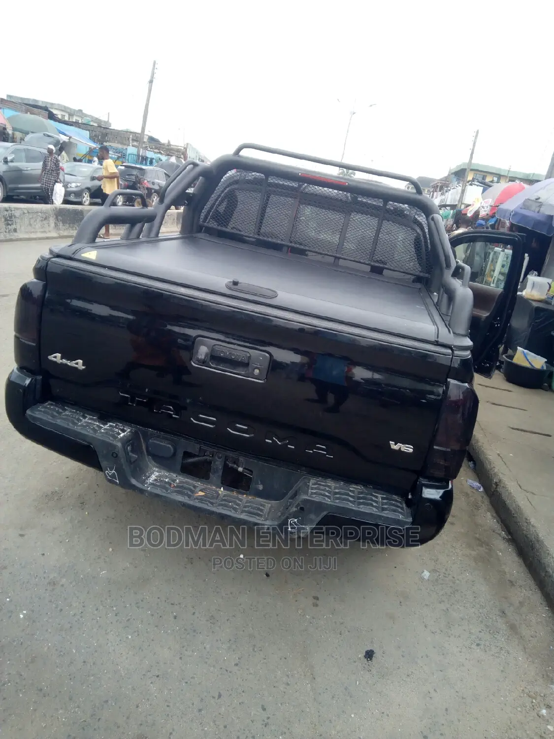 Rolling Boot Cover With Complete Rugged Spoiler +*