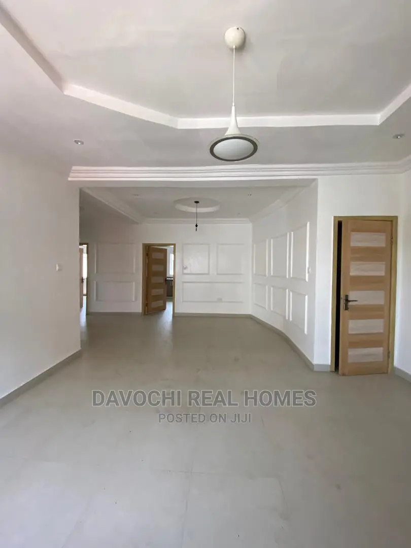 3bdrm Apartment in Ikate Lekki for rent