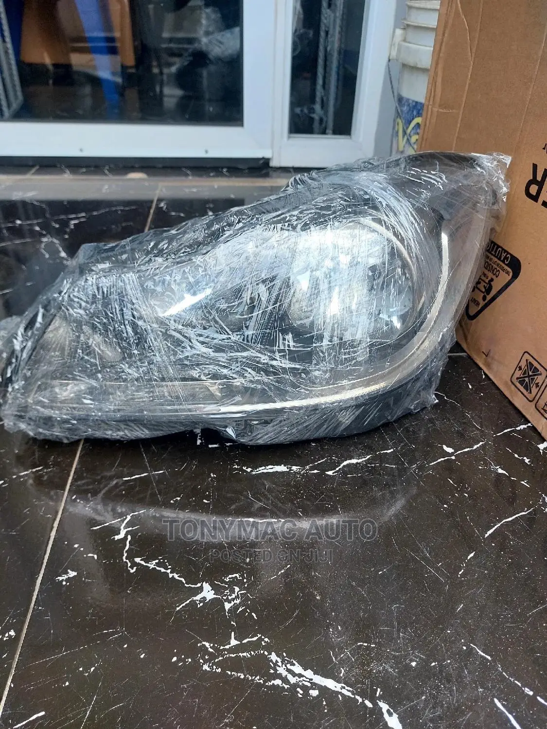 Mercedes-benz C300 2013 Headlights 204