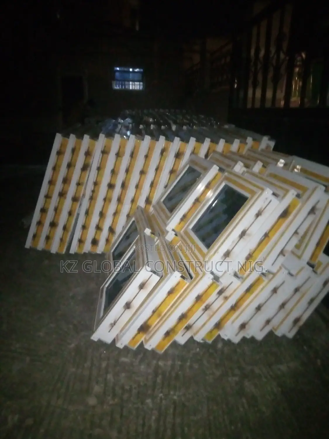 Aluminum Casement Window With Inner Burglary