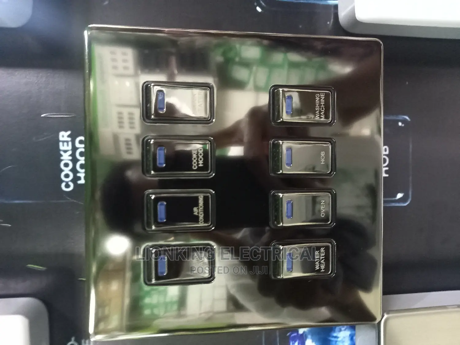 8 Gang Switches