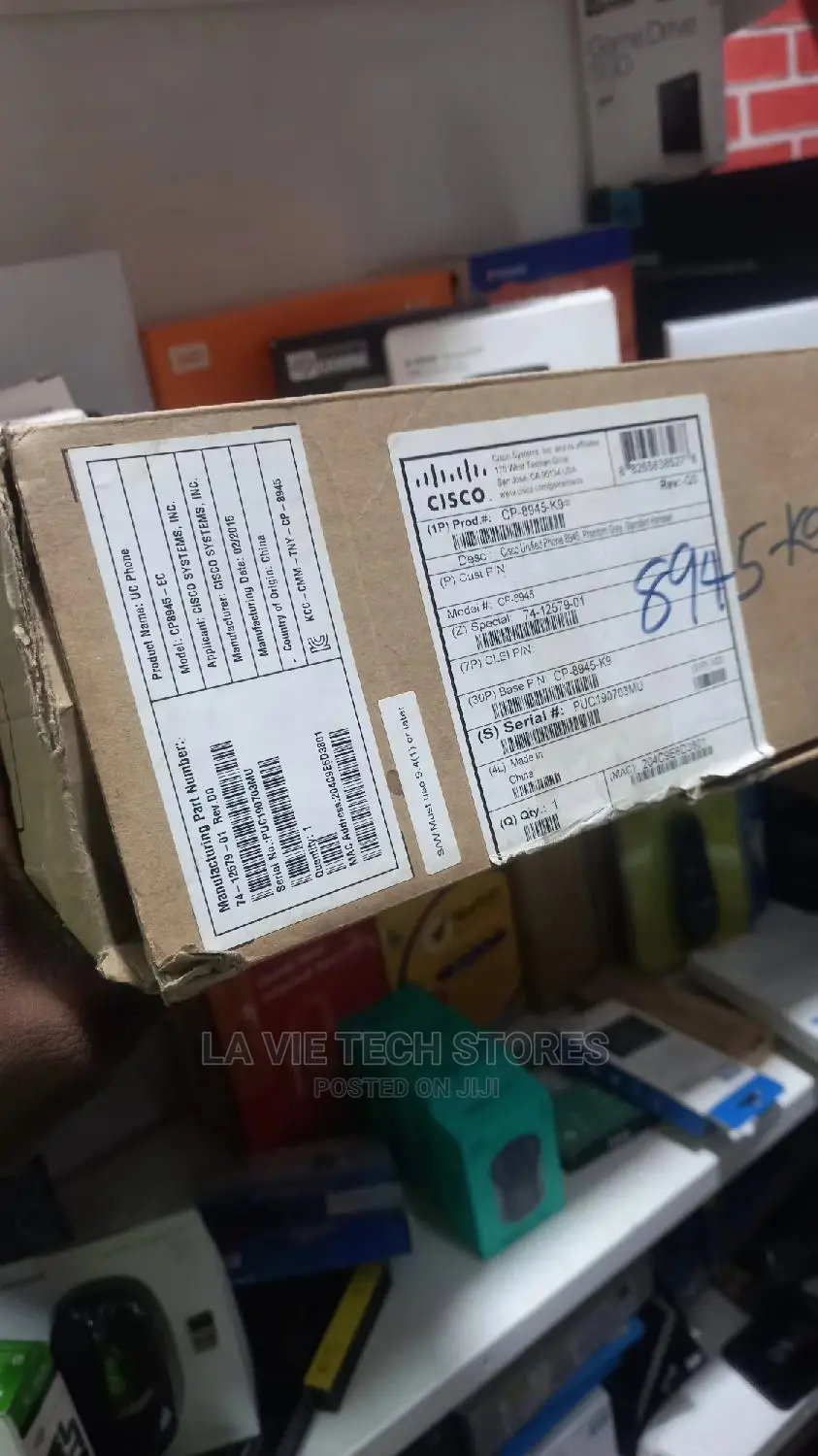 Cisco 8945 Gigabit Video IP Phone W/ Camera - CP-8945-