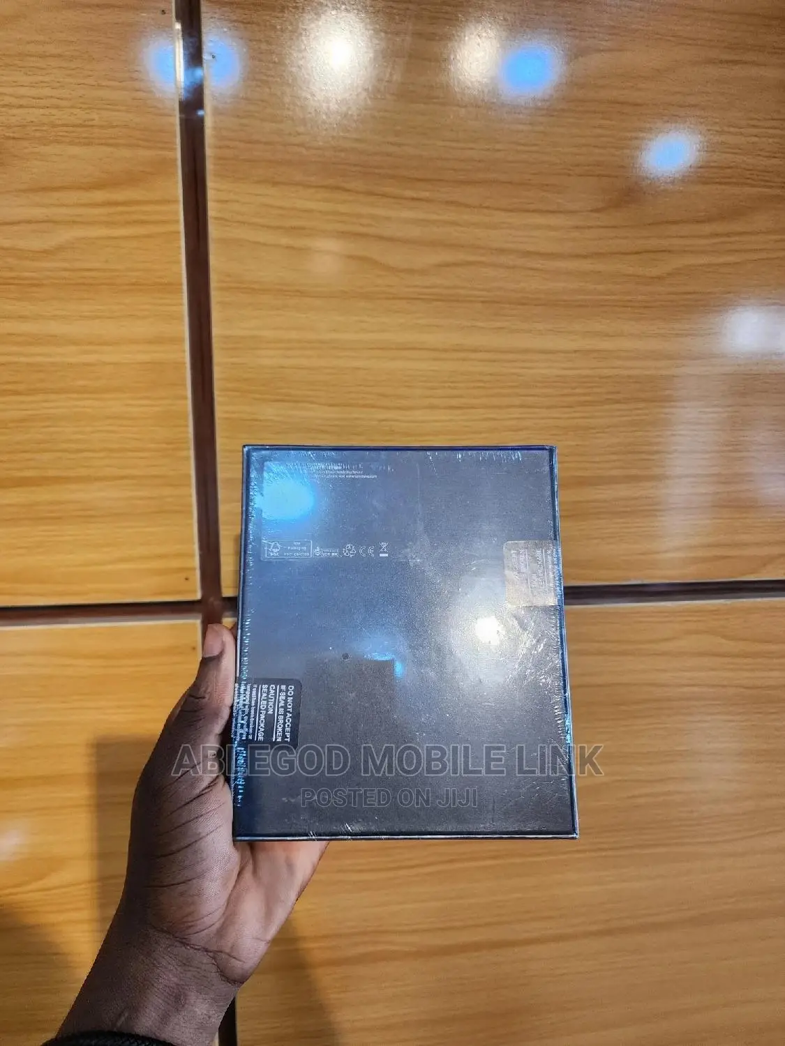 New Samsung Galaxy Z Fold4 256 GB Black