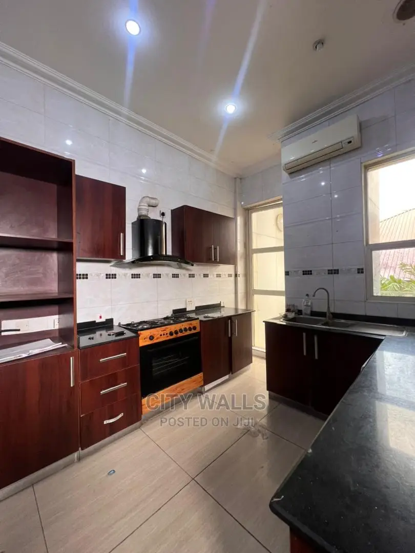 3bdrm Block of Flats in Park View, Ikoyi for rent