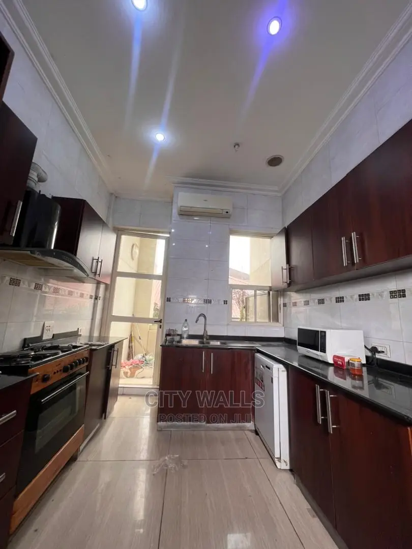 3bdrm Block of Flats in Park View, Ikoyi for rent
