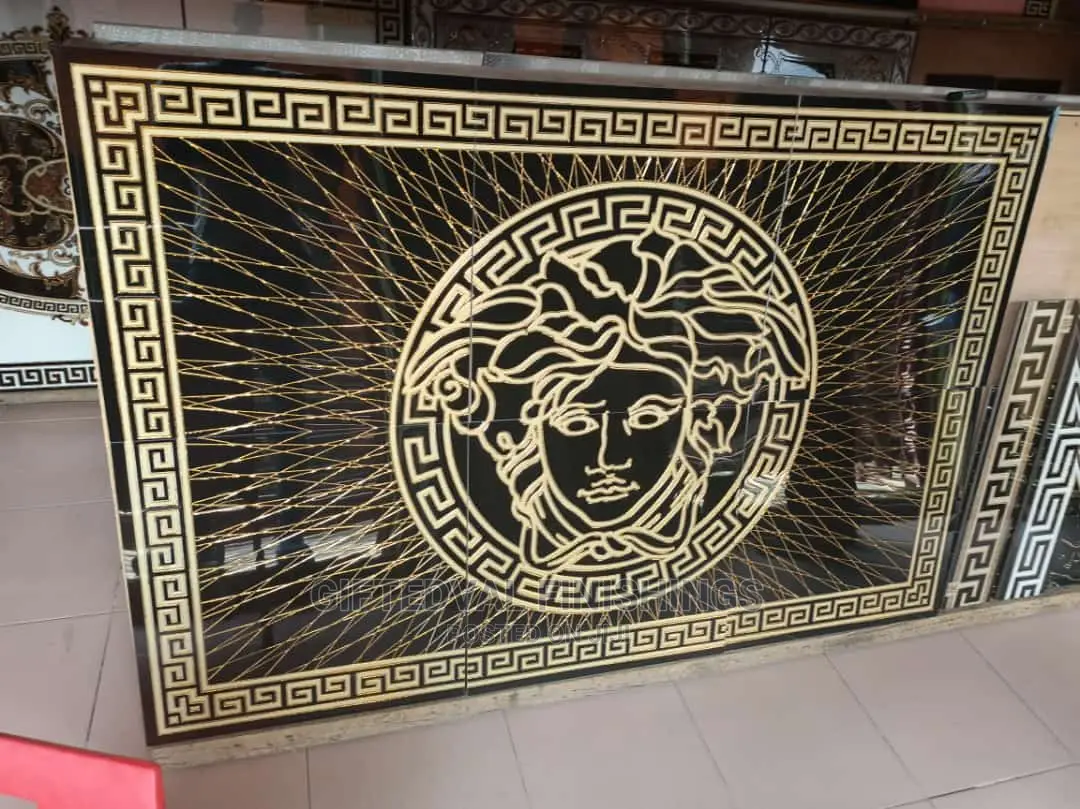 Center Decor