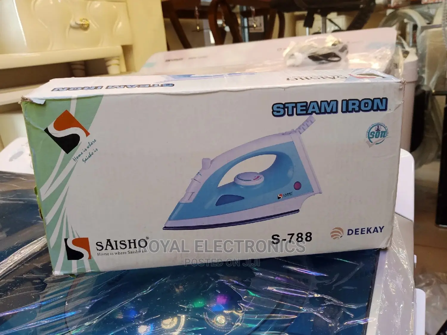 Brand New Saisho(S-788) Steam Iron