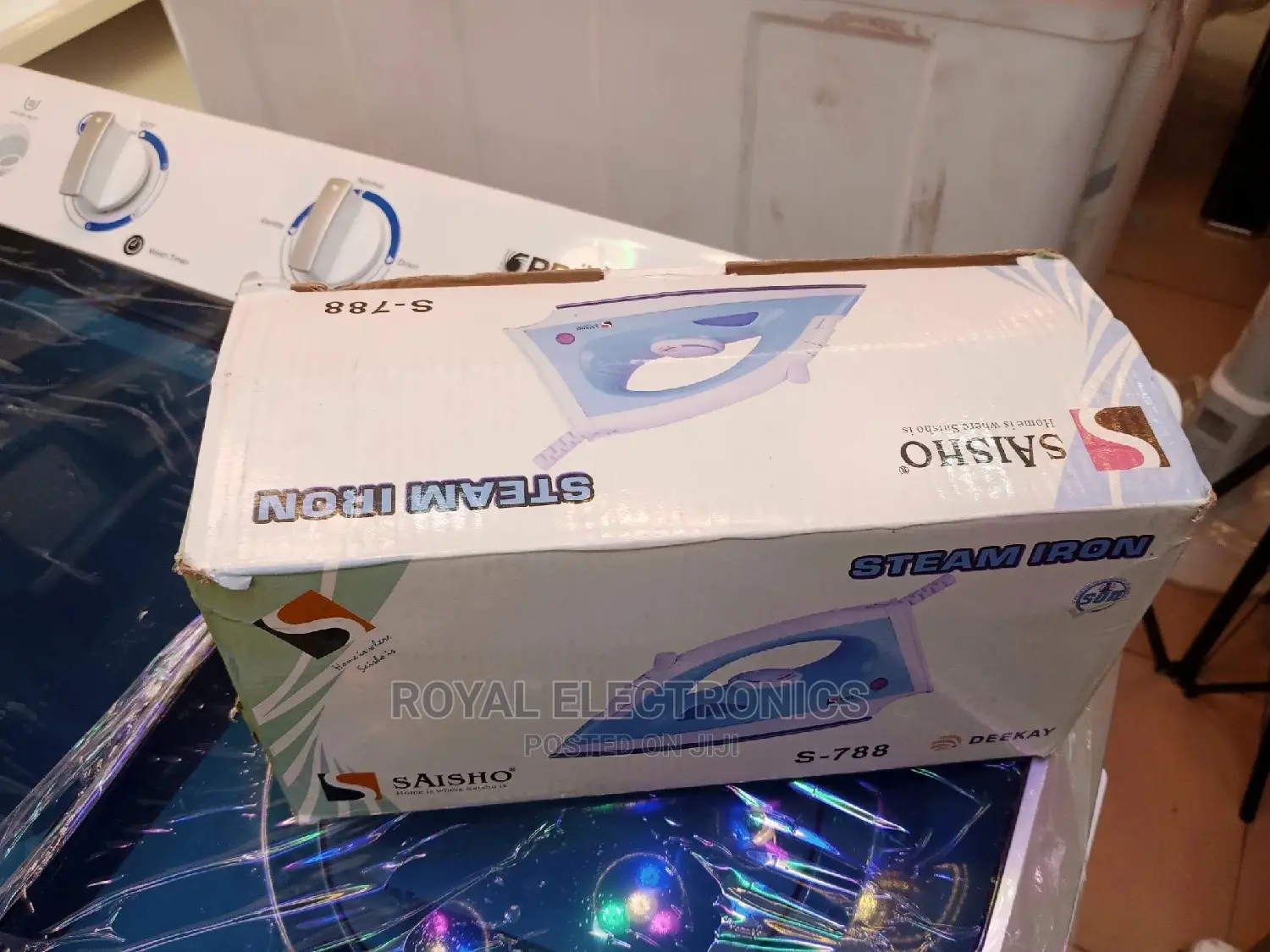 Very New Saisho(S-788) Steam Iron