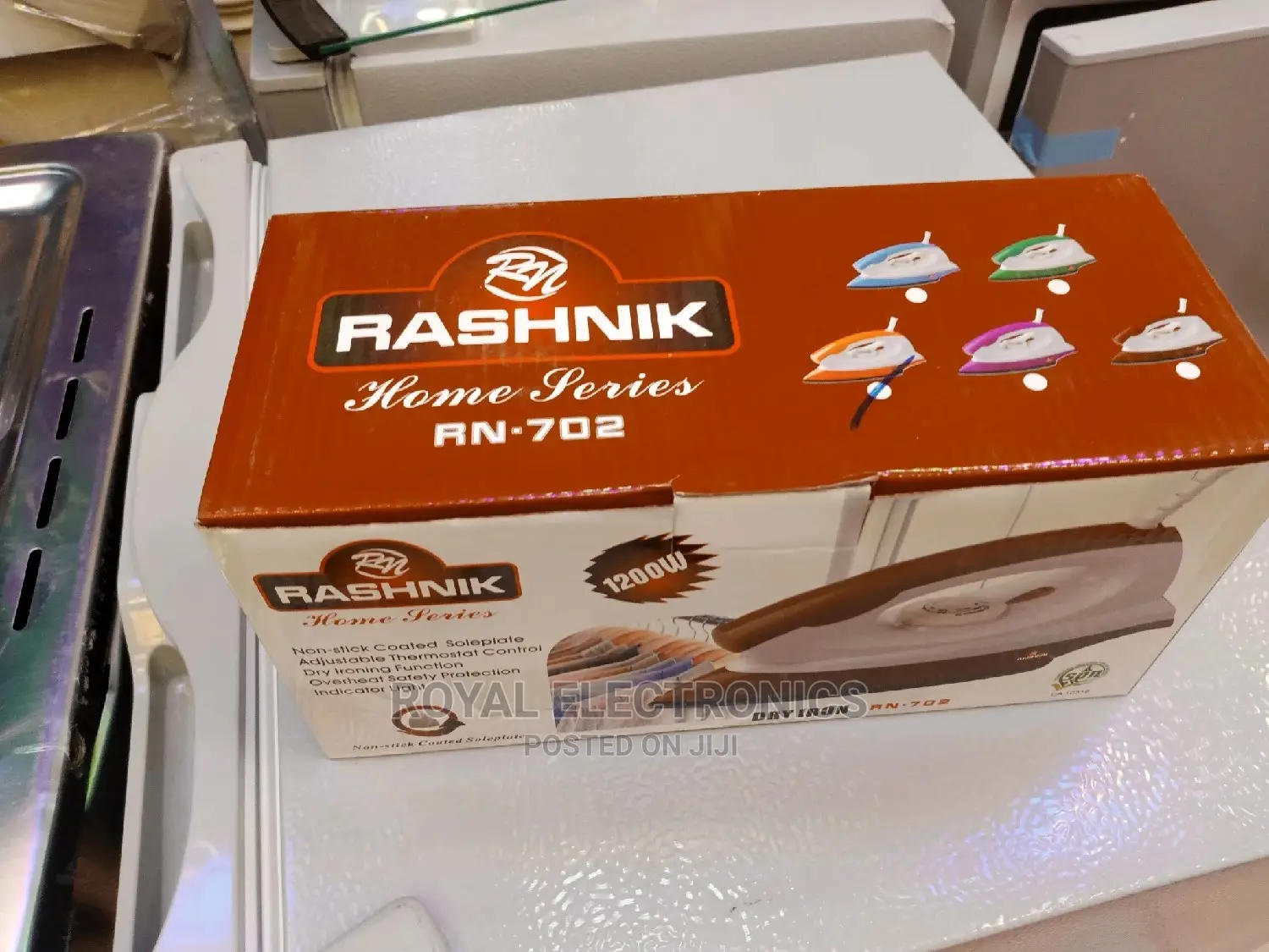 High Quality Rashnik RN-702 Dry Iron 1200W