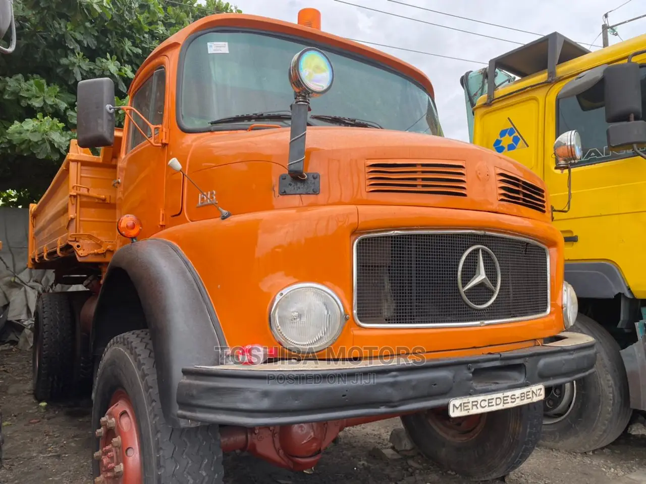 Mercedes Benz 911 Tipper