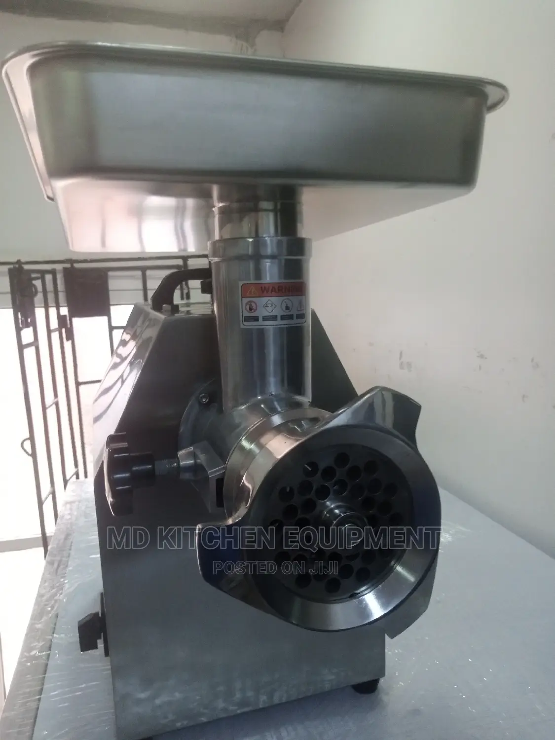 Industrial Meet Grinder (Size 32)