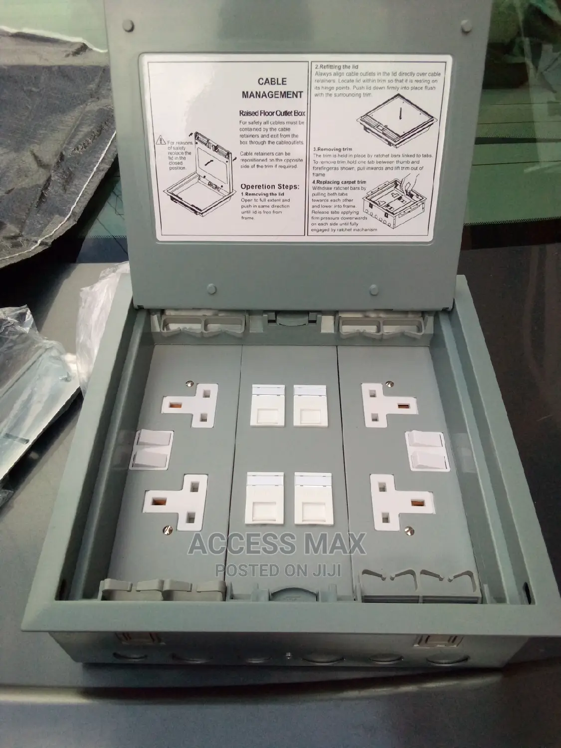 Floor Box 13amps Socket and Cat6 Mouth Pain