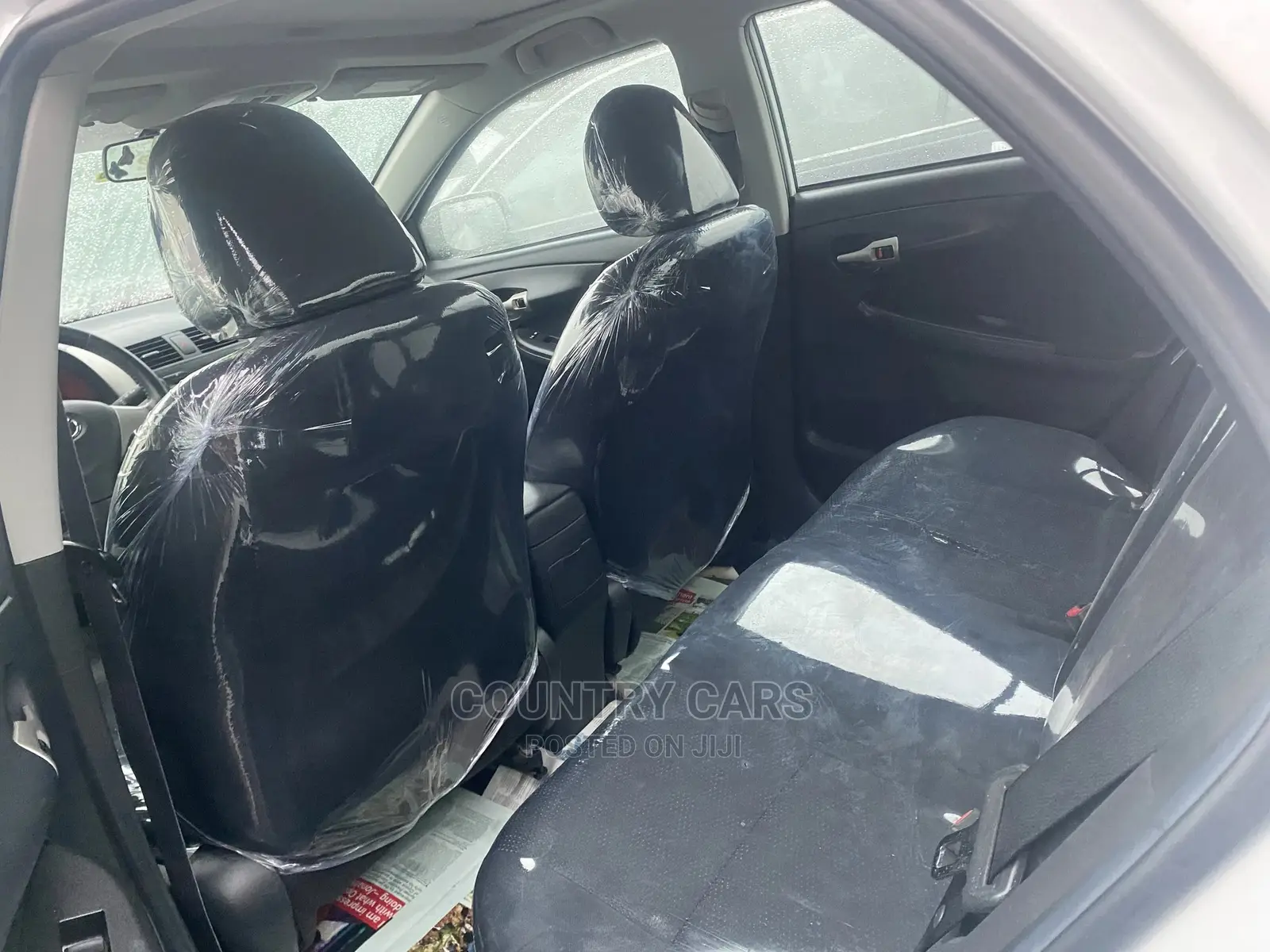 Toyota Corolla 2010 White