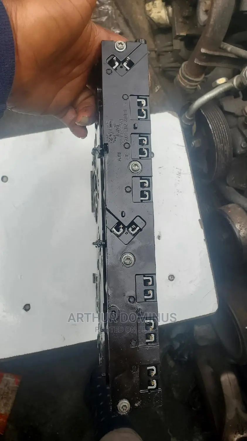 GMC Terrain Acadia Equinox Valve-Body 2010/2014