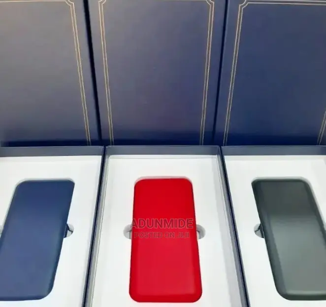 Power Bank With Inbuilt Cable