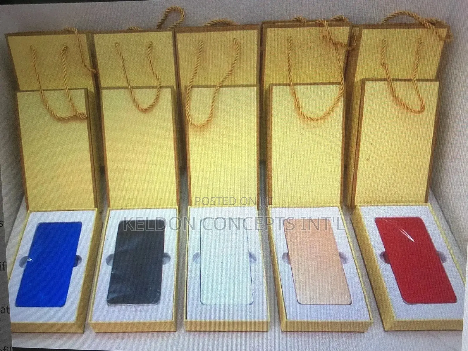 10,000mah Plain Powerbank With Gift Bag Moq: 50pcs Above