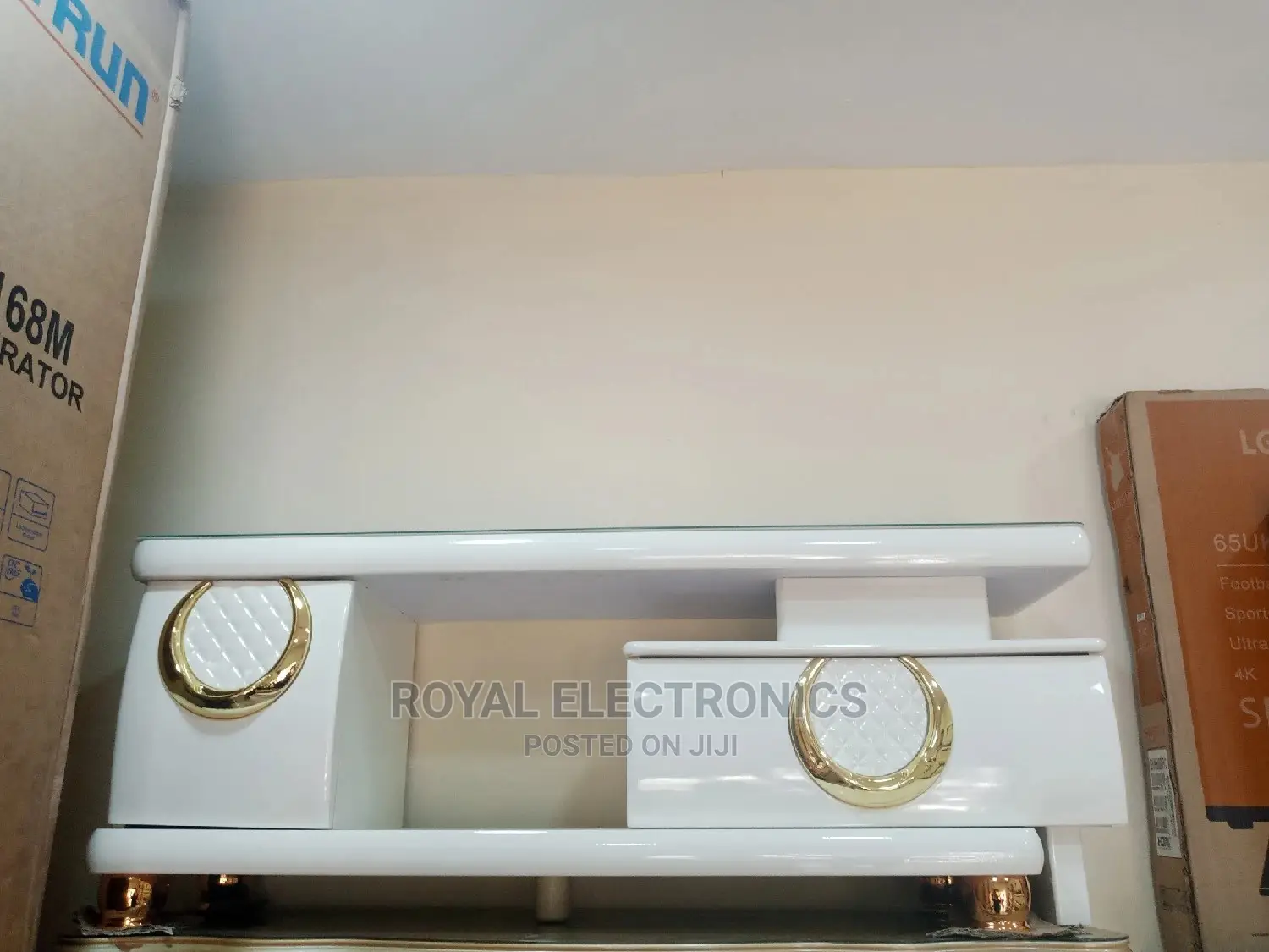Standard Imported Royal Center Table With Drawer