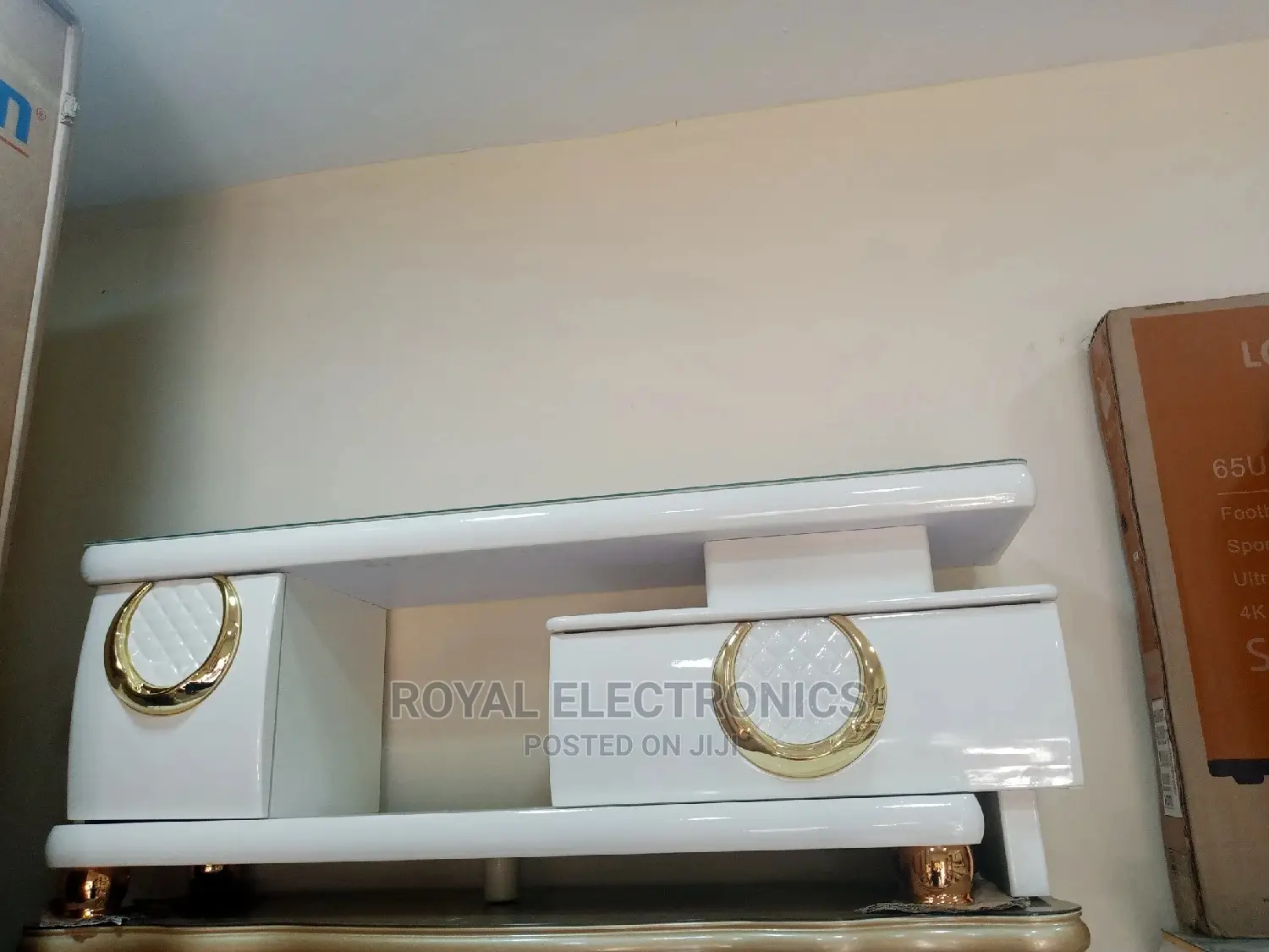 Original New Imported Royal Center Table With Drawer