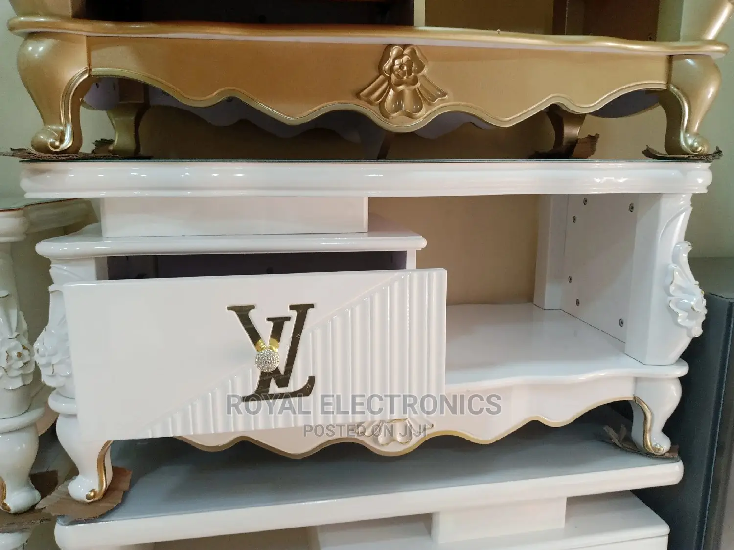 Best Quality LV Modern Center Table With Drawer