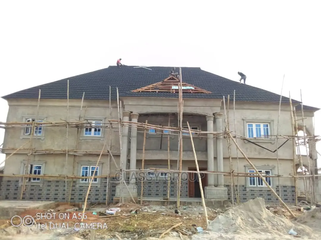 Stone Coated Roof Design Black