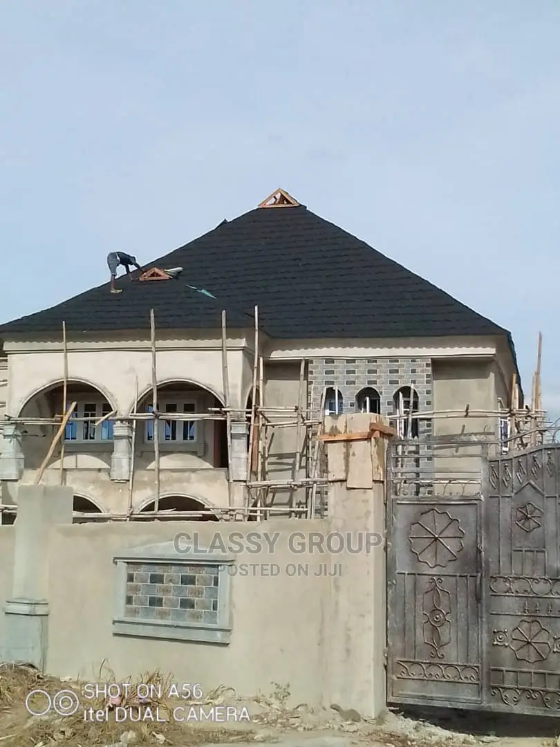 Stone Coated Roof Design Black