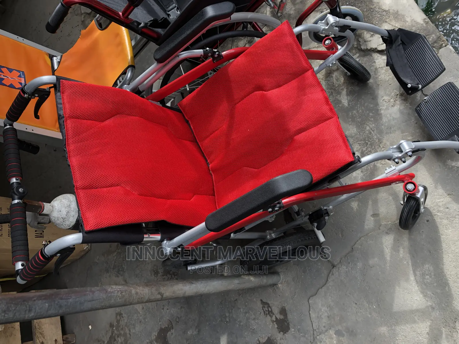 New Pushing Wheelchair