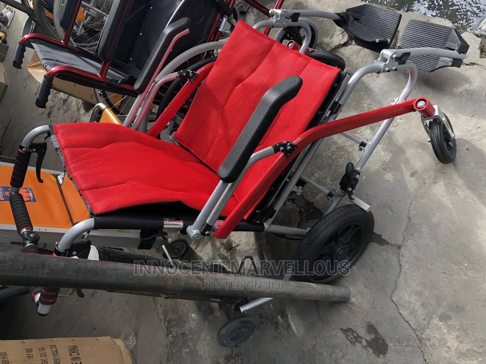 New Pushing Wheelchair