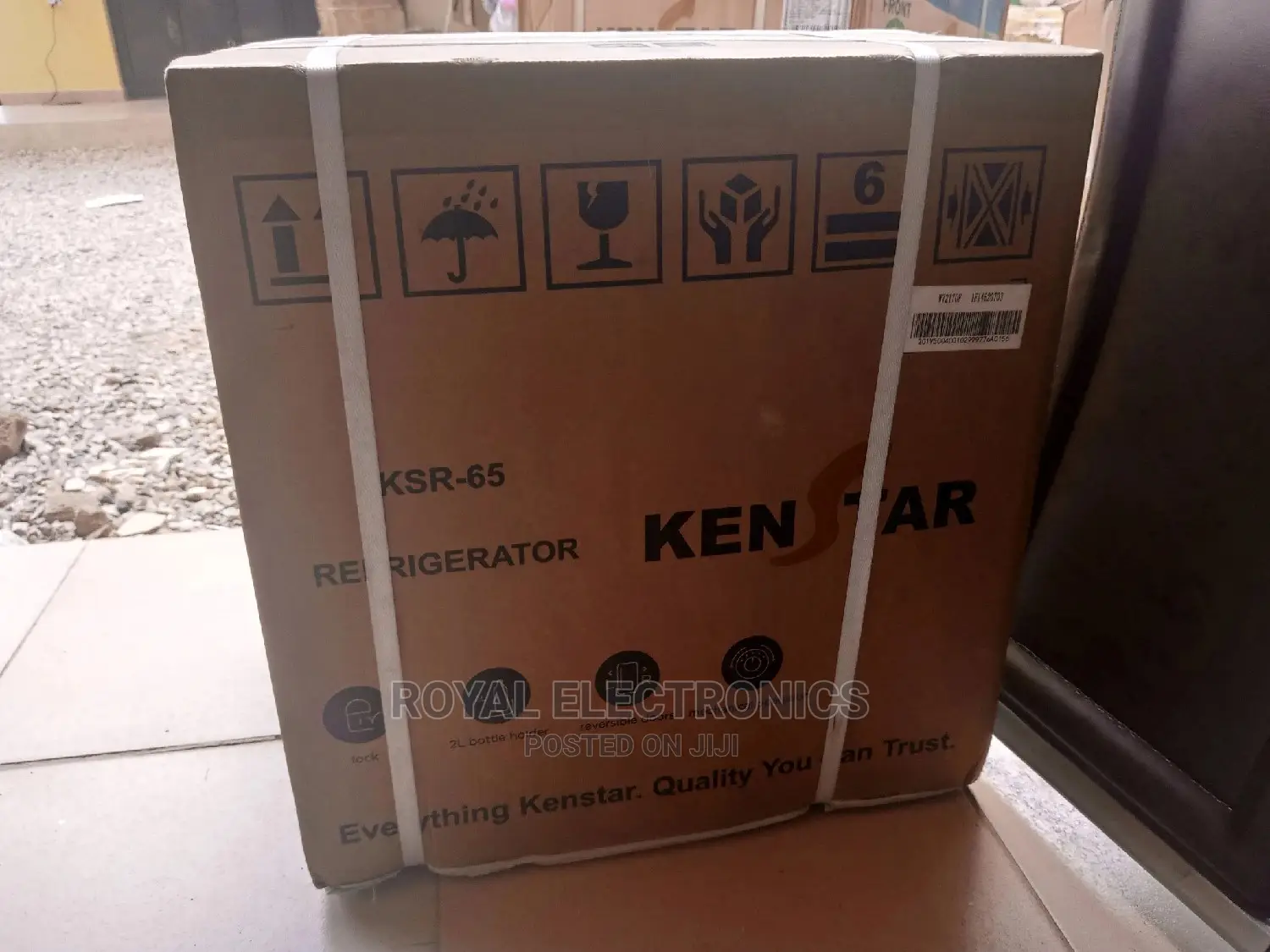 Kenstar 45 Litres Bedside Refrigerator KSR 65