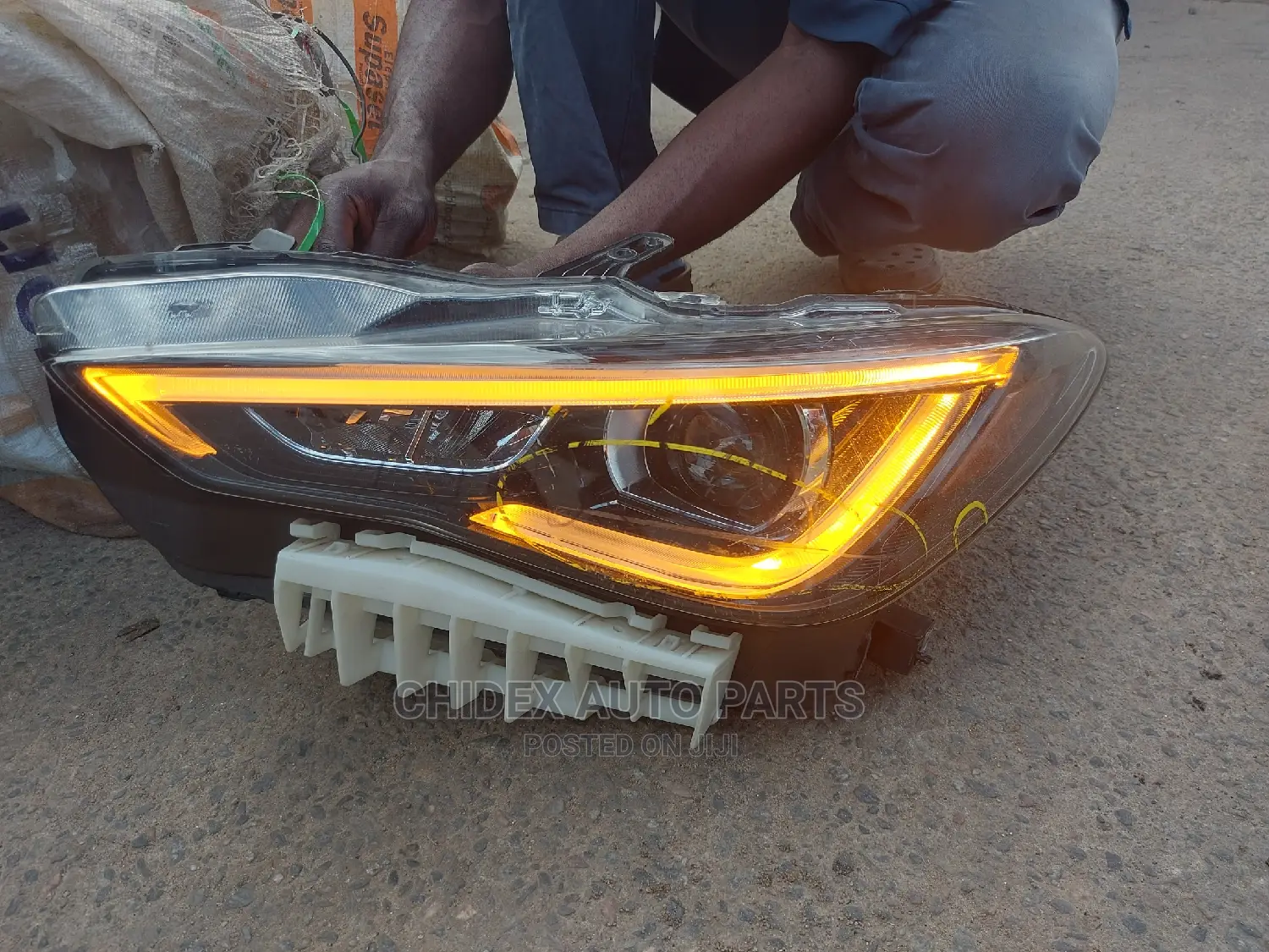 Q60 Headlamp