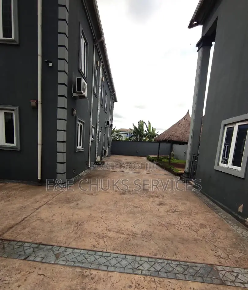 Furnished 6bdrm Duplex in Obio-Akpor for sale