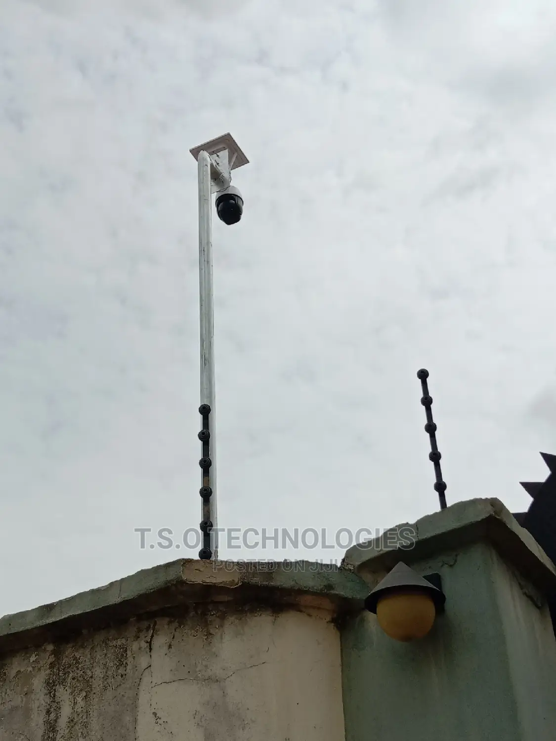 Electric Perimeter Fence System