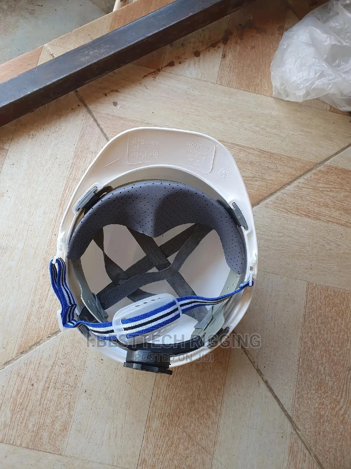Safety V- Guard Helmet