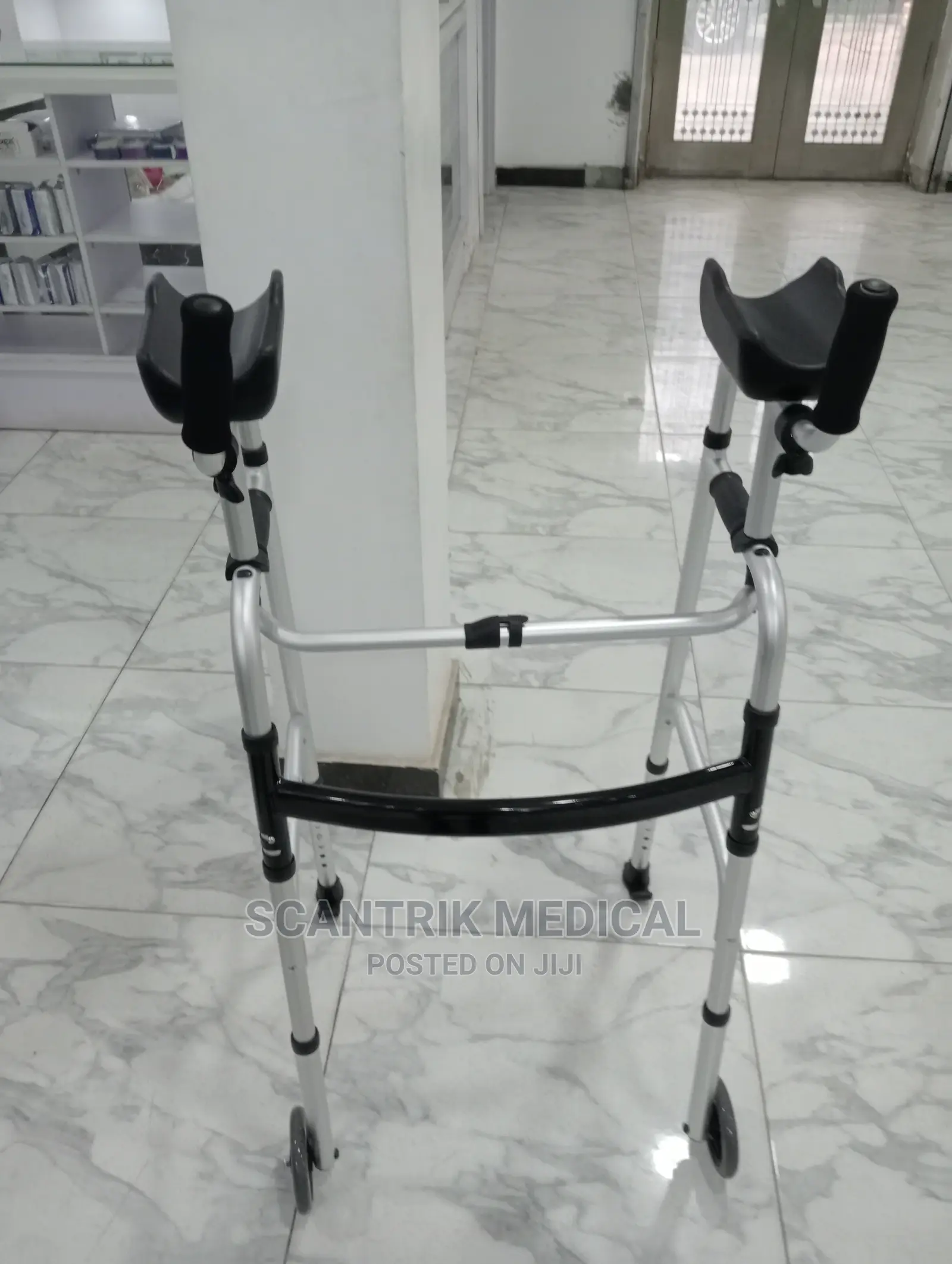 4 Wheels Heavy Duty Foldable Walking Mobility Aid