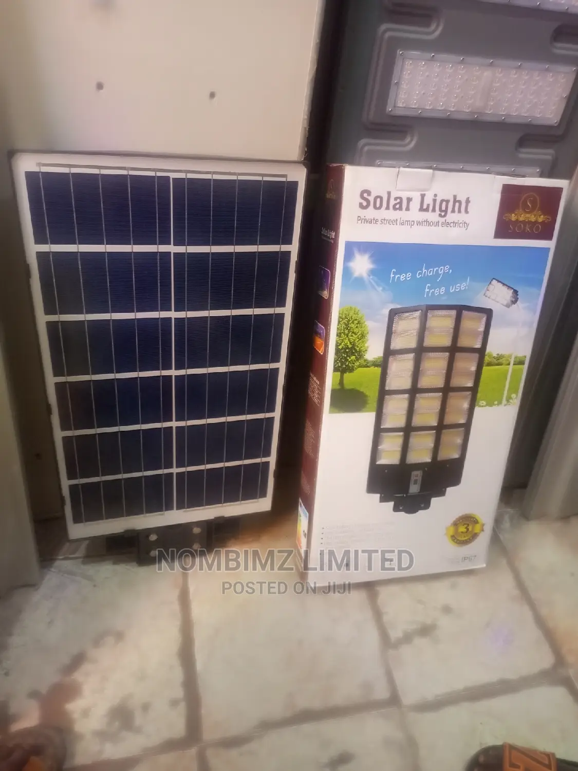 New Upgrade 1500w All in One SOKO SOLAR Street Light