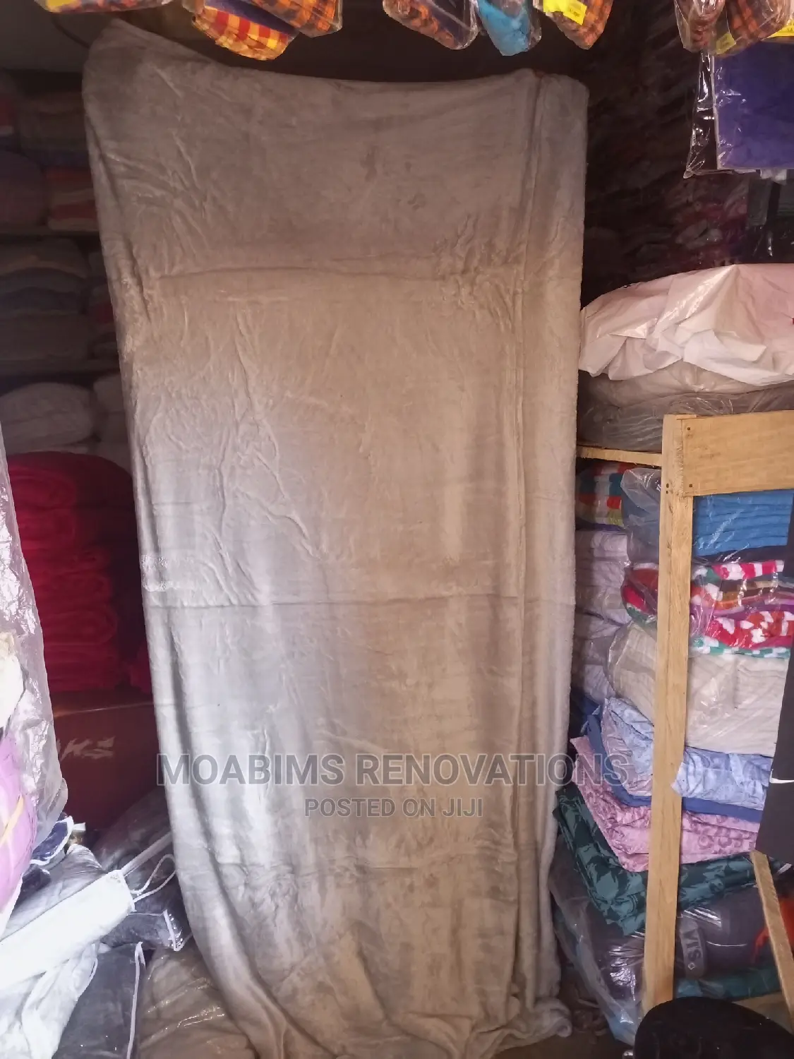 Beautiful Velvet Throw Blanket for Chairs and Body Covering