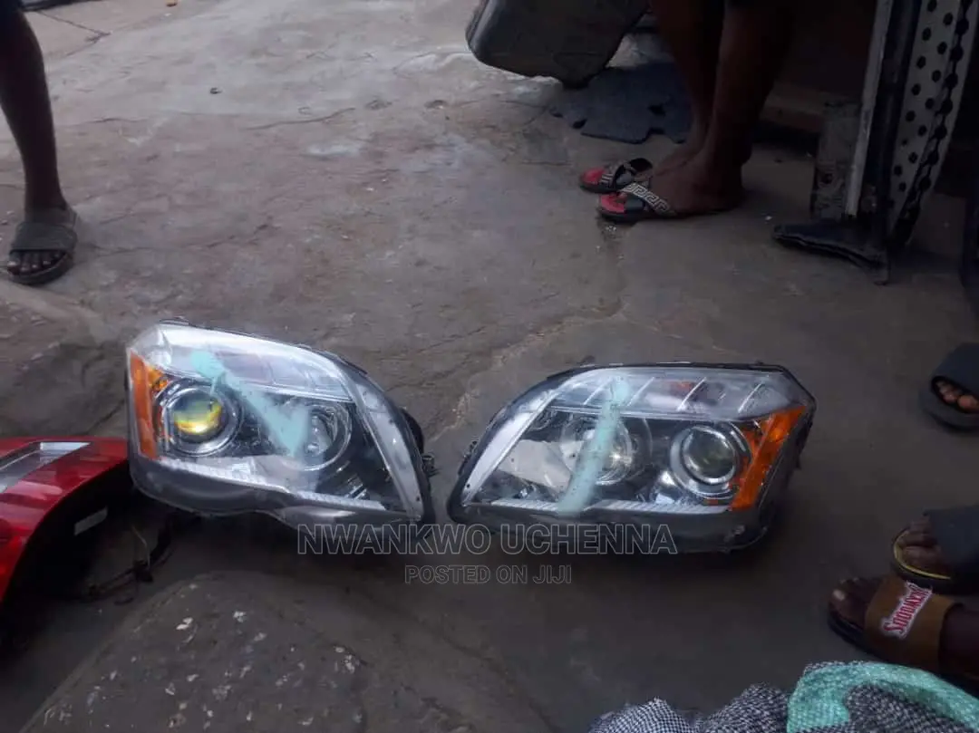 GLK Headlamp 2011