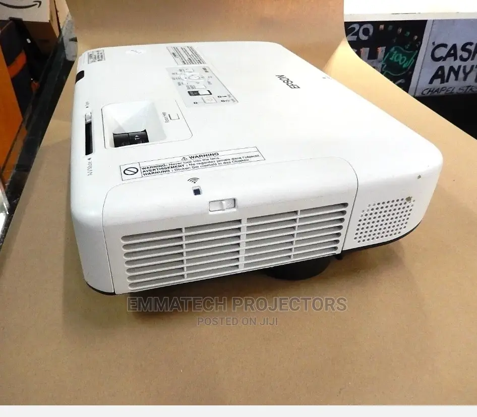 5000 Lumen Direct UK Epson Projector Lekki , Ikorodu ,Ikej