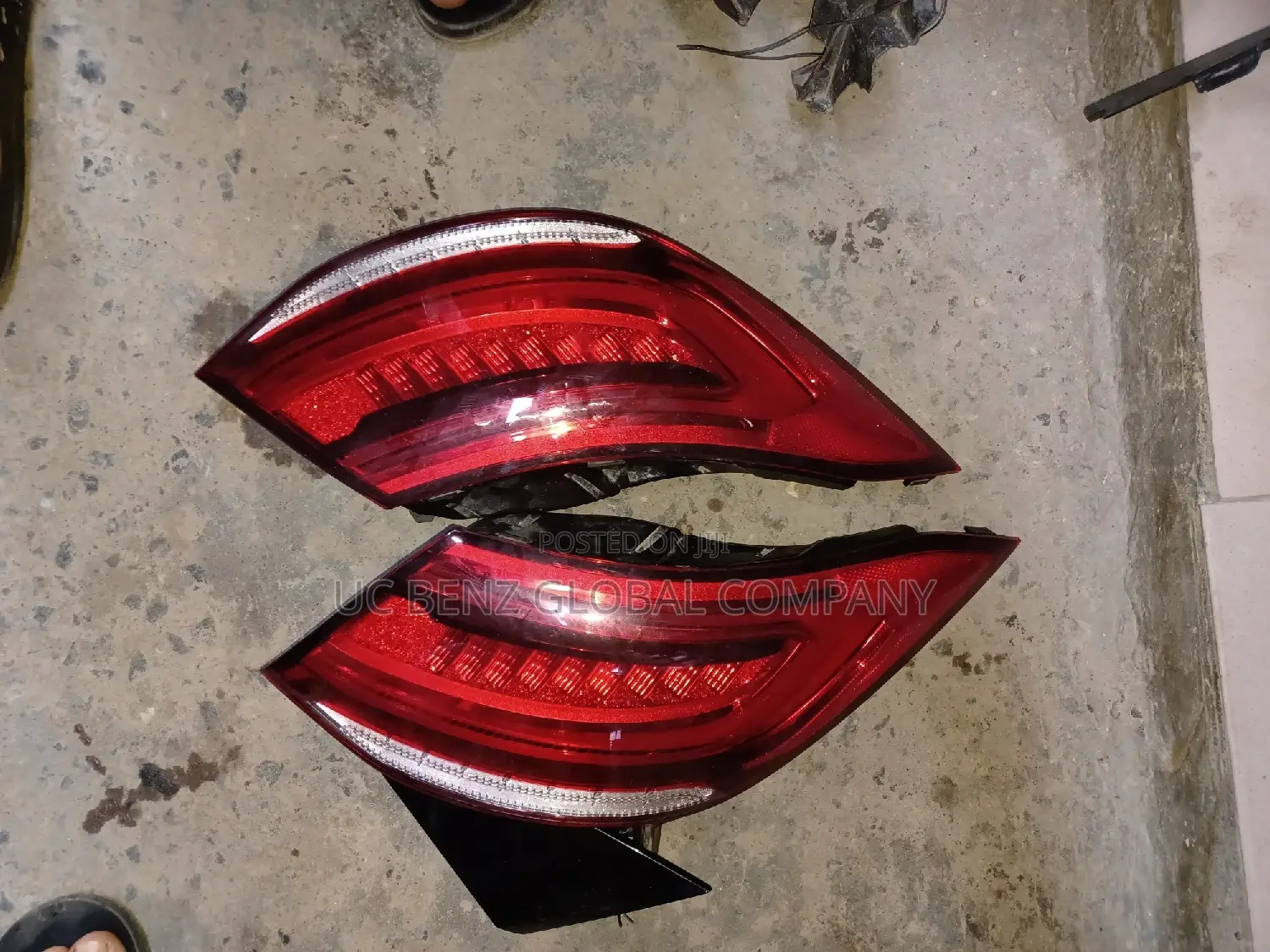 Back Light CLS 2022 Model