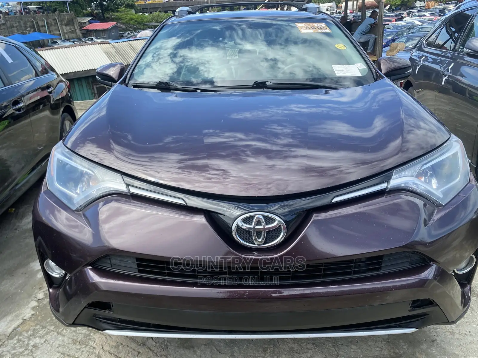 Toyota RAV4 XLE AWD (2.5L 4cyl 6A) 2016 Purple