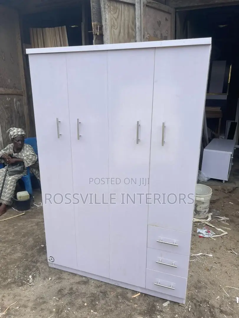 RDS White 4ft Wardrobe