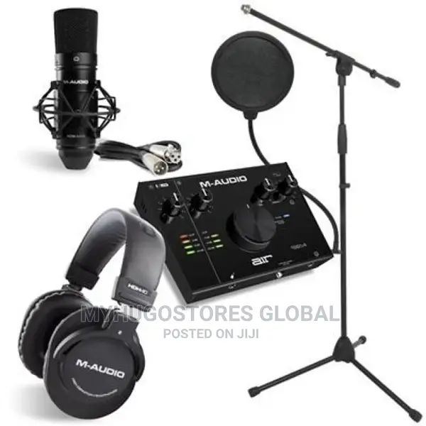 M-Audio M Audio Air 192/4 Vocal Studio Pro Bundle Stand