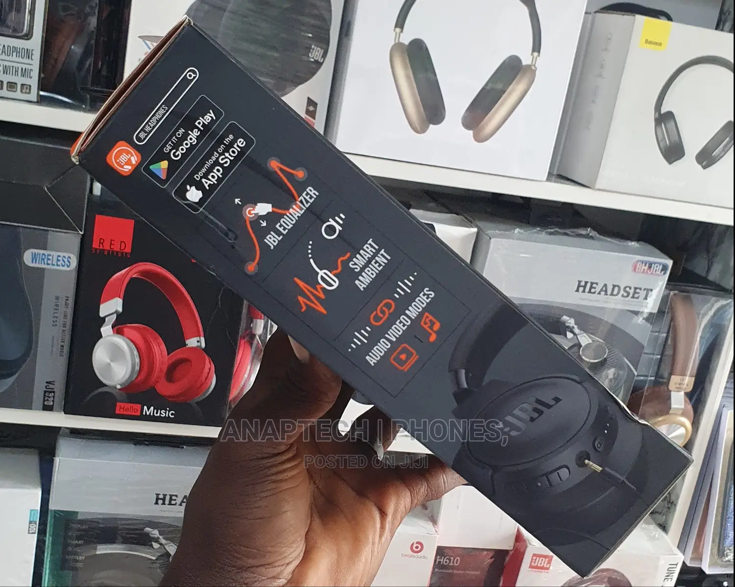 JBL Harman Tune 770 Wireless NC Adaptive Noise Cancelling