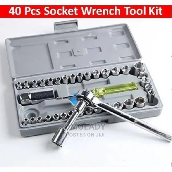 Aiwa 40pc Combination Socket Wrench Set With Box