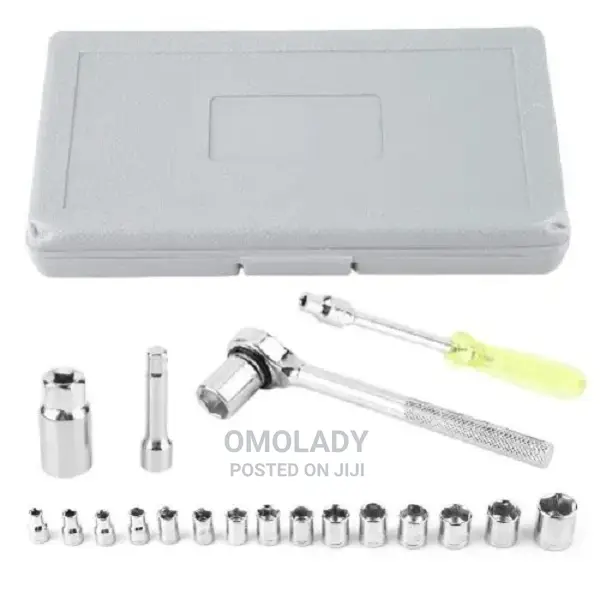 Aiwa 40pc Combination Socket Wrench Set With Box